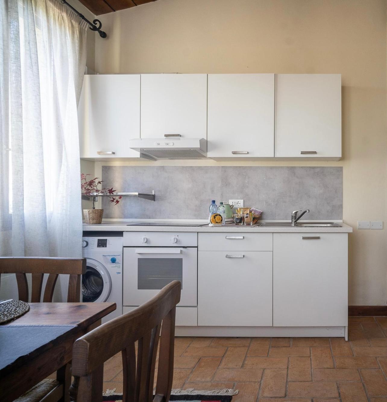 مبيت وإفطار Borghi Il Castellaro المظهر الخارجي الصورة